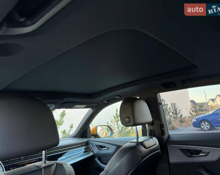 Оранжевый Ауди Q8, объемом двигателя 2.97 л и пробегом 117 тыс. км за 67000 $, фото 16 на Automoto.ua