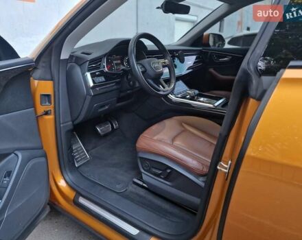 Оранжевый Ауди Q8, объемом двигателя 2.97 л и пробегом 48 тыс. км за 57990 $, фото 31 на Automoto.ua