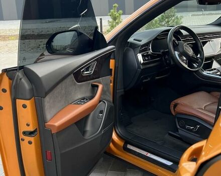 Оранжевый Ауди Q8, объемом двигателя 3 л и пробегом 85 тыс. км за 78000 $, фото 16 на Automoto.ua