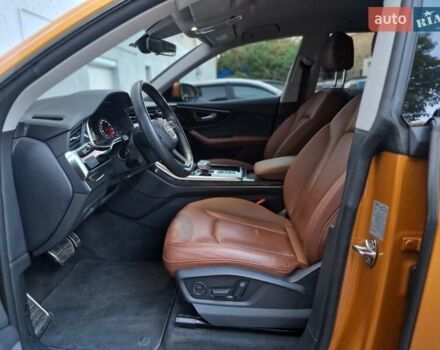 Оранжевый Ауди Q8, объемом двигателя 2.97 л и пробегом 48 тыс. км за 57990 $, фото 32 на Automoto.ua