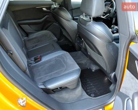 Оранжевый Ауди Q8, объемом двигателя 2.97 л и пробегом 72 тыс. км за 53999 $, фото 26 на Automoto.ua