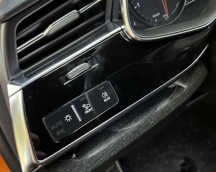 Оранжевый Ауди Q8, объемом двигателя 2.97 л и пробегом 165 тыс. км за 55000 $, фото 17 на Automoto.ua