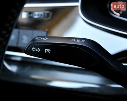 Оранжевый Ауди Q8, объемом двигателя 2.97 л и пробегом 72 тыс. км за 53999 $, фото 42 на Automoto.ua