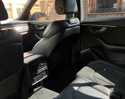 Оранжевый Ауди Q8, объемом двигателя 2.97 л и пробегом 165 тыс. км за 55000 $, фото 13 на Automoto.ua