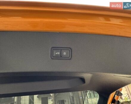 Ауди Q8 2020 в Черновцах на Automoto.ua Оранжевый Ауди Q8, объемом двигателя 3 л и пробегом 140 тыс. км за 69500 $, фото 28 на Automoto.ua
