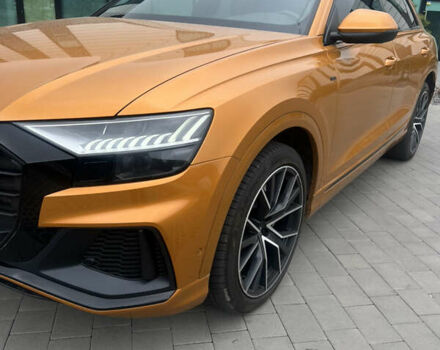 Помаранчевий Ауді Q8, об'ємом двигуна 2.97 л та пробігом 93 тис. км за 64000 $, фото 1 на Automoto.ua