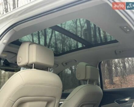 Белый Ауди Q8 e-tron, объемом двигателя 0 л и пробегом 63 тыс. км за 47800 $, фото 59 на Automoto.ua