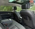 Белый Ауди Q8 e-tron, объемом двигателя 0 л и пробегом 5 тыс. км за 46999 $, фото 21 на Automoto.ua