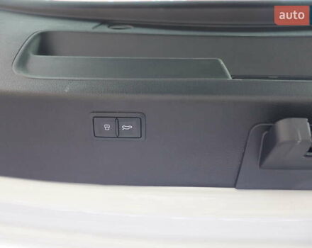 Ауді Q8 e-tron 2023 у Львові на Automoto.ua Білий Ауді Q8 e-tron, об'ємом двигуна 0 л та пробігом 23 тис. км за 49900 $, фото 43 на Automoto.ua