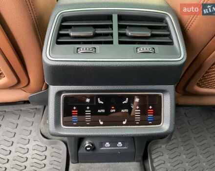 Білий Ауді Q8 e-tron, об'ємом двигуна 0 л та пробігом 3 тис. км за 59000 $, фото 33 на Automoto.ua