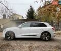 Белый Ауди Q8 e-tron, объемом двигателя 0 л и пробегом 10 тыс. км за 57000 $, фото 5 на Automoto.ua