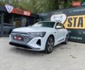 Білий Ауді Q8 e-tron, об'ємом двигуна 0 л та пробігом 3 тис. км за 59000 $, фото 2 на Automoto.ua
