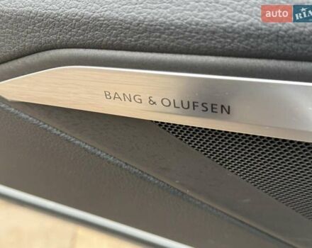 Белый Ауди Q8 e-tron, объемом двигателя 0 л и пробегом 63 тыс. км за 47800 $, фото 58 на Automoto.ua