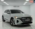 Белый Ауди Q8 e-tron, объемом двигателя 0 л и пробегом 22 тыс. км за 53000 $, фото 1 на Automoto.ua
