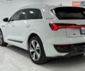 Белый Ауди Q8 e-tron, объемом двигателя 0 л и пробегом 22 тыс. км за 53000 $, фото 15 на Automoto.ua