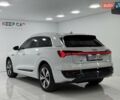 Белый Ауди Q8 e-tron, объемом двигателя 0 л и пробегом 22 тыс. км за 53000 $, фото 13 на Automoto.ua