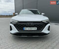 Белый Ауди Q8 e-tron, объемом двигателя 0 л и пробегом 5 тыс. км за 47500 $, фото 2 на Automoto.ua