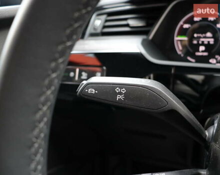 Ауді Q8 e-tron 2023 у Львові на Automoto.ua Білий Ауді Q8 e-tron, об'ємом двигуна 0 л та пробігом 23 тис. км за 49900 $, фото 23 на Automoto.ua