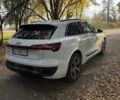Белый Ауди Q8 e-tron, объемом двигателя 0 л и пробегом 11 тыс. км за 51000 $, фото 7 на Automoto.ua