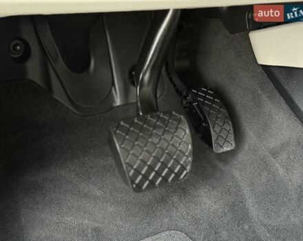 Белый Ауди Q8 e-tron, объемом двигателя 0 л и пробегом 17 тыс. км за 56500 $, фото 53 на Automoto.ua