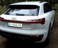 Білий Ауді Q8 e-tron, об'ємом двигуна 0 л та пробігом 17 тис. км за 50000 $, фото 26 на Automoto.ua