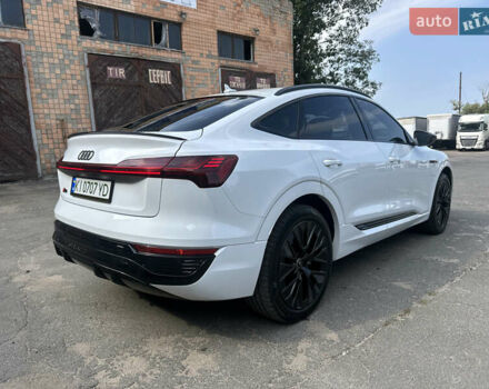 Ауди Q8 e-tron 2023 в Киеве на Automoto.ua Белый Ауди Q8 e-tron, объемом двигателя 0 л и пробегом 29 тыс. км за 65000 $, фото 18 на Automoto.ua
