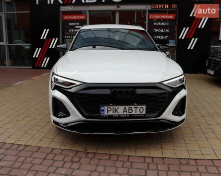 Ауді Q8 e-tron 2023 у Львові на Automoto.ua Білий Ауді Q8 e-tron, об'ємом двигуна 0 л та пробігом 23 тис. км за 49900 $, фото 5 на Automoto.ua