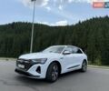 Белый Ауди Q8 e-tron, объемом двигателя 0 л и пробегом 5 тыс. км за 46999 $, фото 6 на Automoto.ua
