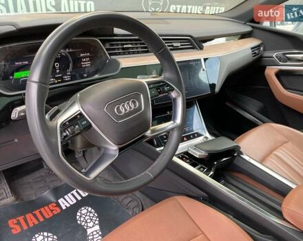 Білий Ауді Q8 e-tron, об'ємом двигуна 0 л та пробігом 3 тис. км за 59000 $, фото 16 на Automoto.ua