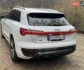 Белый Ауди Q8 e-tron, объемом двигателя 0 л и пробегом 63 тыс. км за 47800 $, фото 17 на Automoto.ua