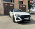 Ауди Q8 e-tron 2023 в Киеве на Automoto.ua Белый Ауди Q8 e-tron, объемом двигателя 0 л и пробегом 29 тыс. км за 65000 $, фото 2 на Automoto.ua