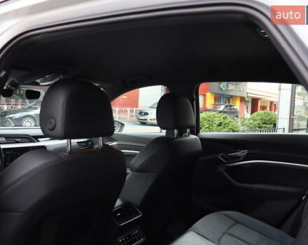 Ауді Q8 e-tron 2023 у Львові на Automoto.ua Білий Ауді Q8 e-tron, об'ємом двигуна 0 л та пробігом 23 тис. км за 49900 $, фото 35 на Automoto.ua
