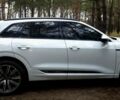 Білий Ауді Q8 e-tron, об'ємом двигуна 0 л та пробігом 17 тис. км за 50000 $, фото 16 на Automoto.ua