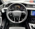 Білий Ауді Q8 e-tron, об'ємом двигуна 0 л та пробігом 17 тис. км за 52500 $, фото 71 на Automoto.ua