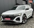 Білий Ауді Q8 e-tron, об'ємом двигуна 0 л та пробігом 17 тис. км за 52500 $, фото 1 на Automoto.ua