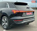 Чорний Ауді Q8 e-tron, об'ємом двигуна 0 л та пробігом 49 тис. км за 44200 $, фото 6 на Automoto.ua
