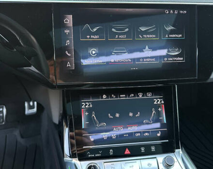 Черный Ауди Q8 e-tron, объемом двигателя 0 л и пробегом 51 тыс. км за 65000 $, фото 48 на Automoto.ua