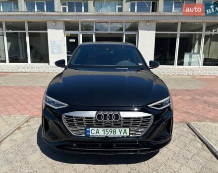 Черный Ауди Q8 e-tron, объемом двигателя 0 л и пробегом 13 тыс. км за 49000 $, фото 16 на Automoto.ua