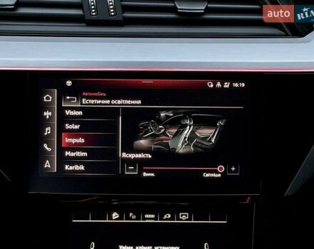 Черный Ауди Q8 e-tron, объемом двигателя 0 л и пробегом 32 тыс. км за 56700 $, фото 51 на Automoto.ua