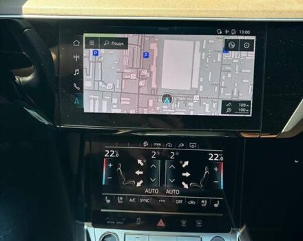 Черный Ауди Q8 e-tron, объемом двигателя 0 л и пробегом 13 тыс. км за 49000 $, фото 3 на Automoto.ua