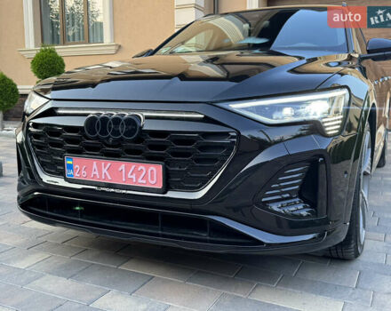 Черный Ауди Q8 e-tron, объемом двигателя 0 л и пробегом 31 тыс. км за 57900 $, фото 95 на Automoto.ua