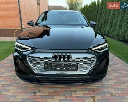 Черный Ауди Q8 e-tron, объемом двигателя 0 л и пробегом 20 тыс. км за 49999 $, фото 5 на Automoto.ua