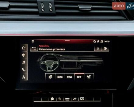 Черный Ауди Q8 e-tron, объемом двигателя 0 л и пробегом 32 тыс. км за 56700 $, фото 50 на Automoto.ua