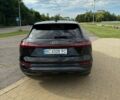 Черный Ауди Q8 e-tron, объемом двигателя 0 л и пробегом 33 тыс. км за 51115 $, фото 5 на Automoto.ua