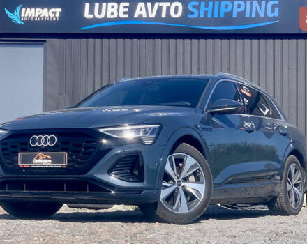 Чорний Ауді Q8 e-tron, об'ємом двигуна 0 л та пробігом 3 тис. км за 55000 $, фото 1 на Automoto.ua