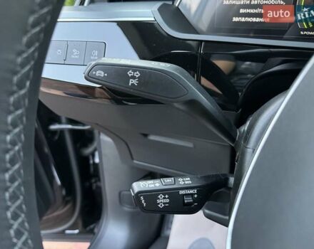 Черный Ауди Q8 e-tron, объемом двигателя 0 л и пробегом 20 тыс. км за 49999 $, фото 33 на Automoto.ua