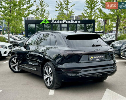 Черный Ауди Q8 e-tron, объемом двигателя 0.11 л и пробегом 12 тыс. км за 57000 $, фото 12 на Automoto.ua