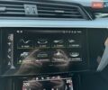 Черный Ауди Q8 e-tron, объемом двигателя 0 л и пробегом 20 тыс. км за 49999 $, фото 40 на Automoto.ua