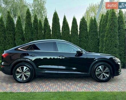 Черный Ауди Q8 e-tron, объемом двигателя 0 л и пробегом 20 тыс. км за 49999 $, фото 9 на Automoto.ua