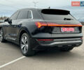Чорний Ауді Q8 e-tron, об'ємом двигуна 0 л та пробігом 49 тис. км за 44200 $, фото 5 на Automoto.ua